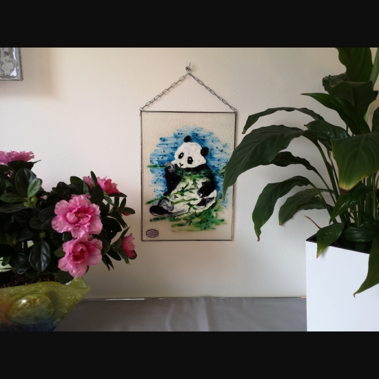 Panda witraż ręcznie malowany proszkami szklanymi